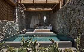 Archipelagos All Suites